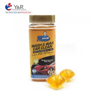 Cleaning capsule for car